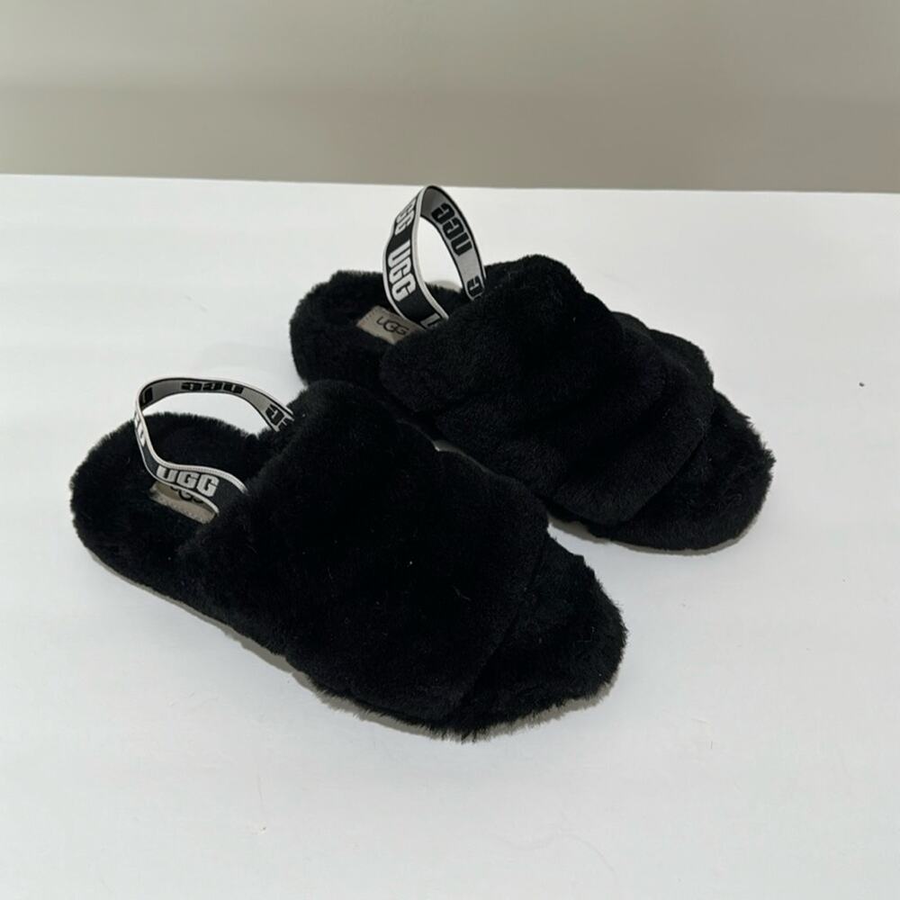 Ugg Fluff Yeah Slides Shearling Mules Winter Coll… - image 1
